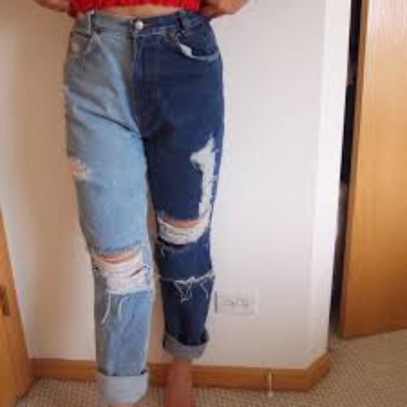 Cute Half And Half Bleached Jeans 